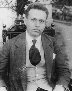 kurt-tucholsky_1918
